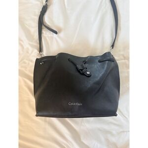 Calvin Klein Fay Drawstring Hobo Bucket Bag Crossbody Silver‎ Logo